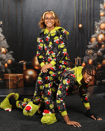 2024_Christmas_SamB-13