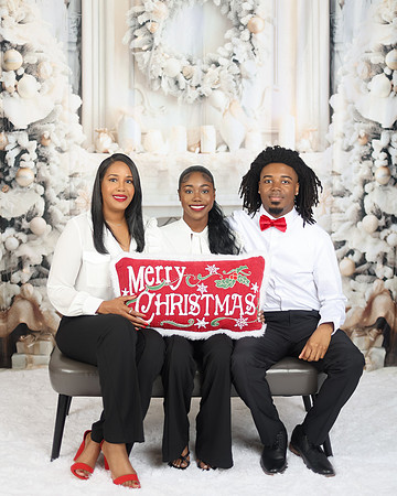 2024_Christmas_Kamorie-2