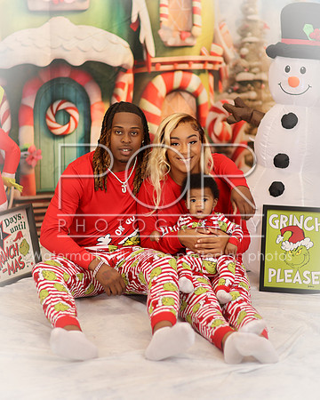 2024_Christmas_Asia Taylor-14