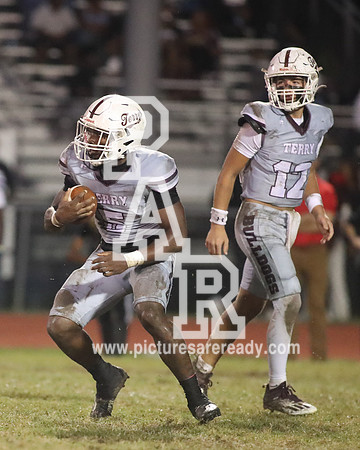 2024_Fball_CwayvsTerry-196