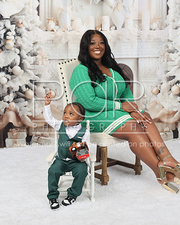 2024_Christmas_Jada Varnell-28