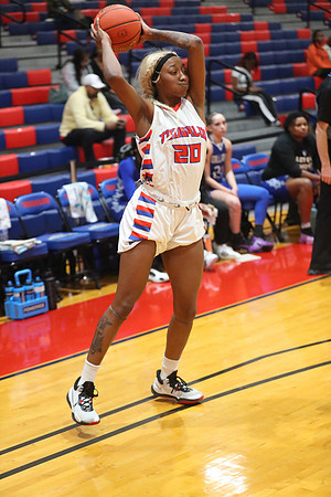 2025_Bball_Women_DillardvsTougaloo-14