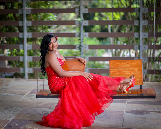 2025_Prom_ShaniahSis-11