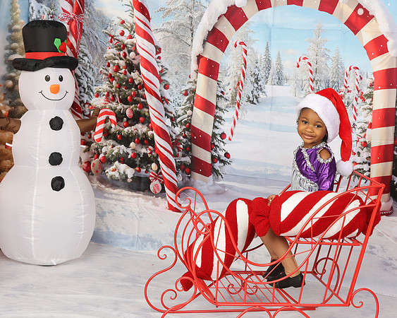 2024_Christmas_JasmineJ-56