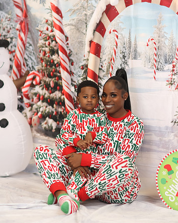 2024_Christmas_Keundra-26