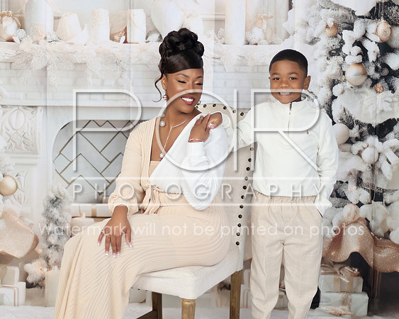 2024_Christmas_Aleaka Brown-4