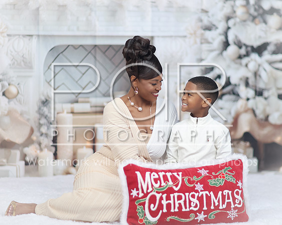 2024_Christmas_Aleaka Brown-7