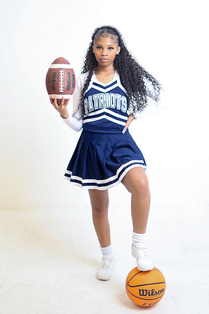 2025_SeniorRep_Jasmine_Cheer-8