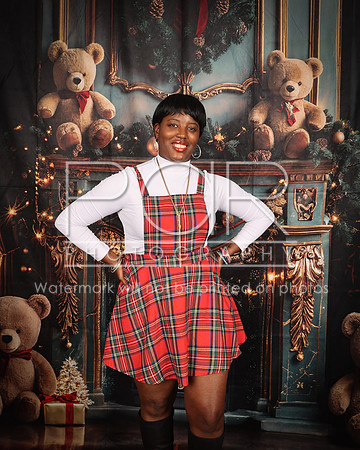 2024_Christmas_Eboni-11