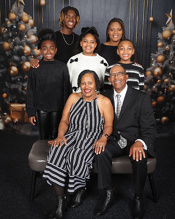 2024_Christmas_Monifah-43
