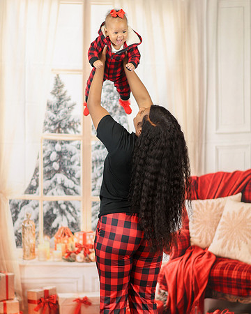 2024_Christmas_RussellFamily-54