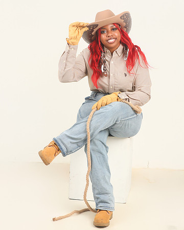 2025_Campaign_Tyianna-30