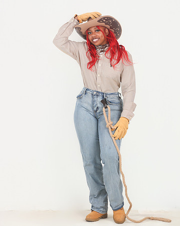 2025_Campaign_Tyianna-15