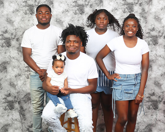 2025_Family_TiffanyParks-12
