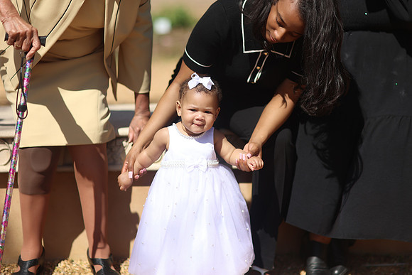 2025_Family_Russell_Ariya_Baptize-21