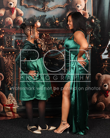 2024_Christmas_Jessica Jones-8
