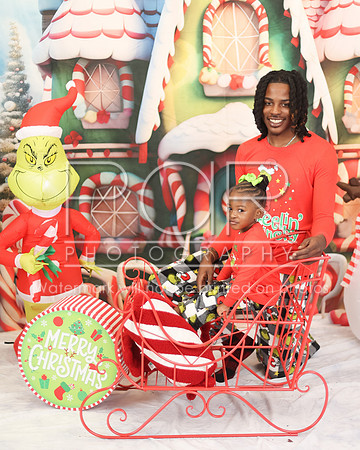 2024_Christmas_Deja-27