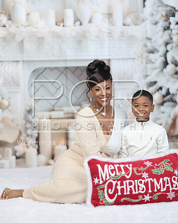 2024_Christmas_Aleaka Brown-6
