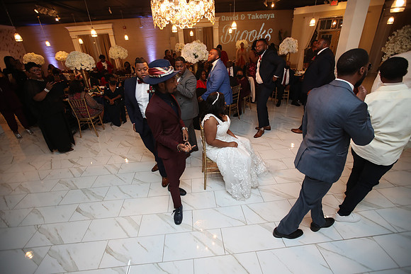 Brooks_Wed-388