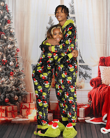 2024_Christmas_SamB-38