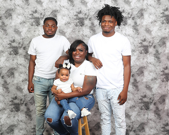 2025_Family_TiffanyParks-10