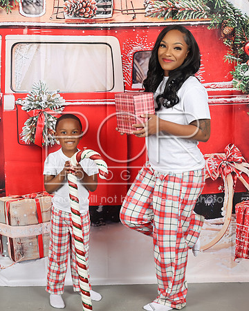 2024_Christmas_Ambriel Jackson-11