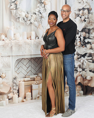 2024_Christmas_Griffins-11