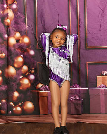 2024_Christmas_JasmineJ-50
