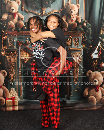 2024_Christmas_Ananyah-9