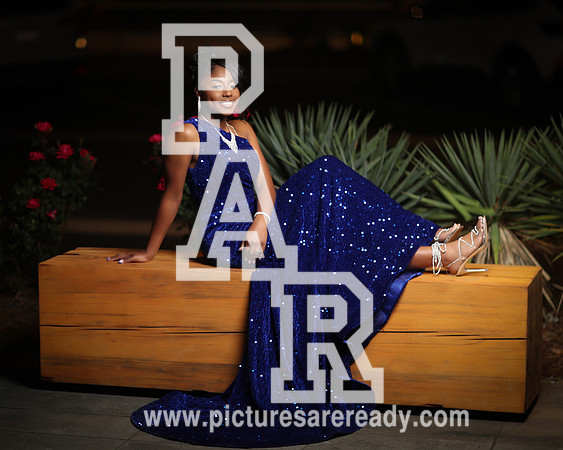 2024_Prom_Tenia-1