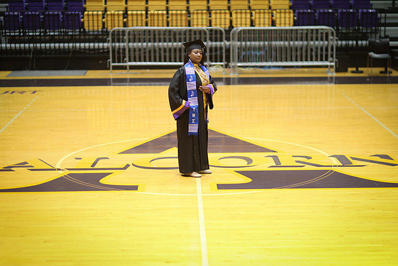 2025_Grad_Maddy-41
