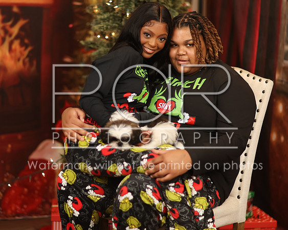 2024_Christmas_Jamiyah-17