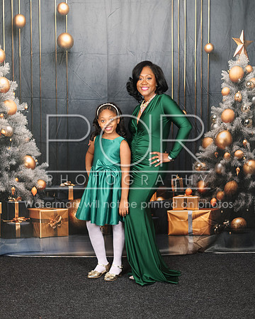 2024_Christmas_Tiffany-32