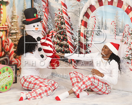 2024_Christmas_Jamaya-12