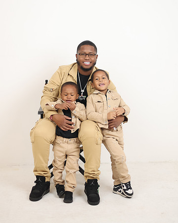 2025_Family_Tahri_Sons-37