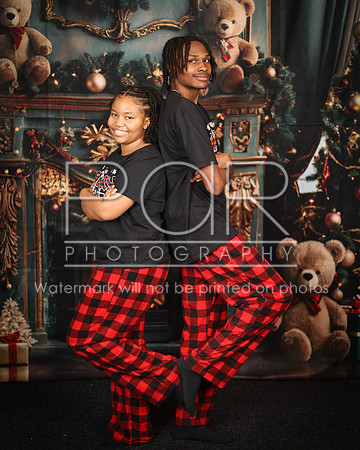 2024_Christmas_Ananyah-16