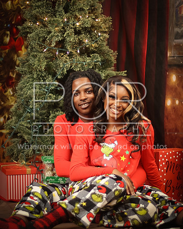 2024_Christmas_Deja-33