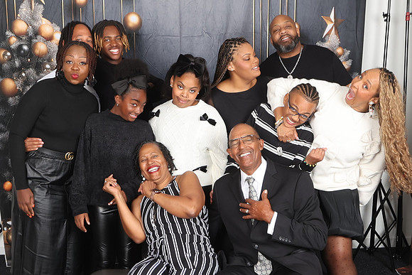 2024_Christmas_Monifah-42