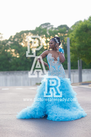 2024_Prom_MiKeyunna-16
