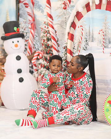2024_Christmas_Keundra-29