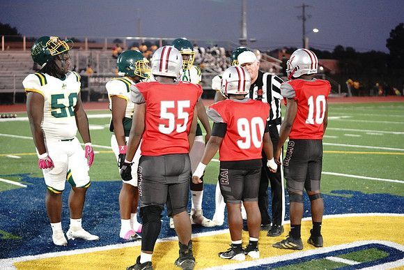 2024_Fball_JimHillvsProvine-3