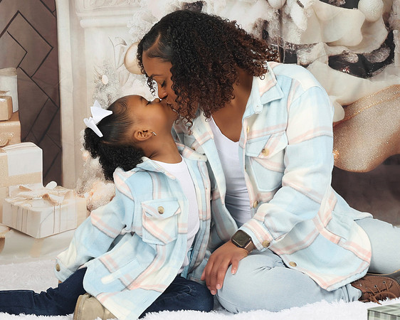 2024_Christmas_JasmineJ-13