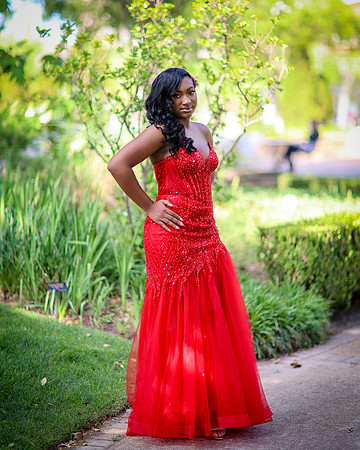 2025_Prom_ShaniahSis-2