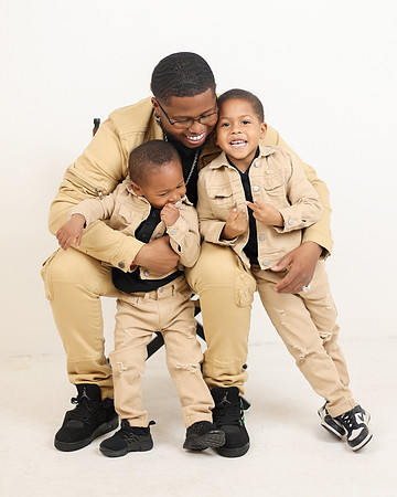 2025_Family_Tahri_Sons-32