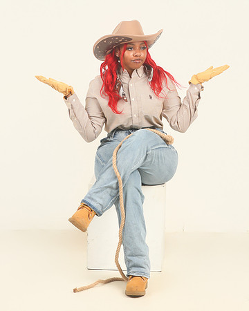 2025_Campaign_Tyianna-31