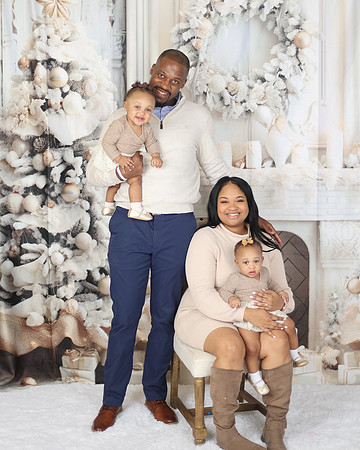 2024_Christmas_Barnes Family-4