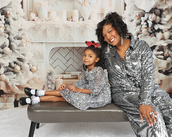 2024_Christmas_Charcy-16