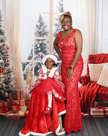 2024_Christmas_Victoria-23