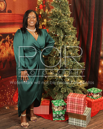 2024_Christmas_Vanessa-14