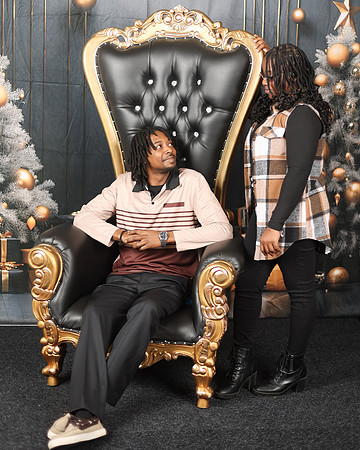 2024_Christmas_Alisha-14